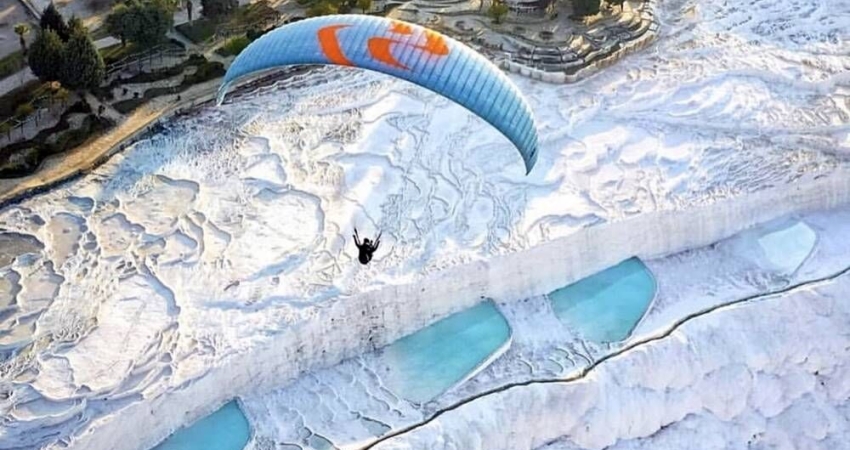 Pamukkale Paragliding Tour
