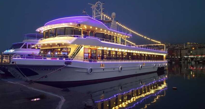 Turkish Night on The Bosphorus