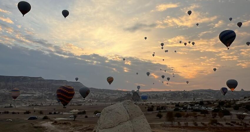 Cappadocia Hot Air Balloon Tour: Sunrise Flight