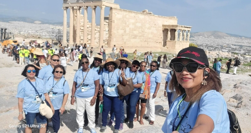 Island Hopping – Discover the Greek Islands (A)