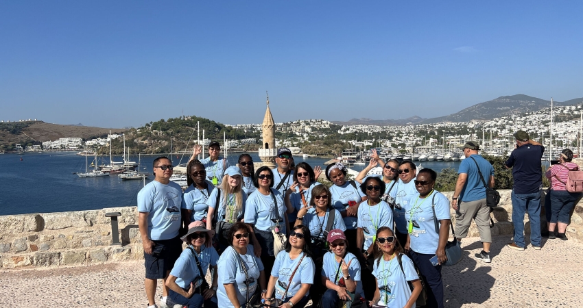 Island Hopping –Discover the Greek Islands (E)