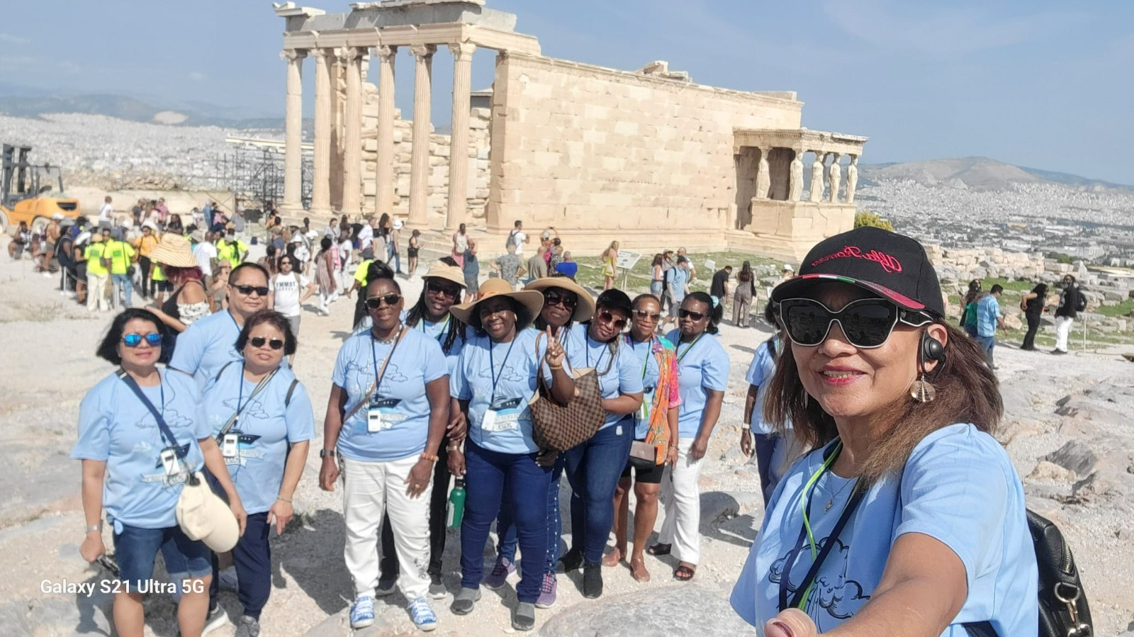 Island Hopping –Discover the Greek Islands (B)