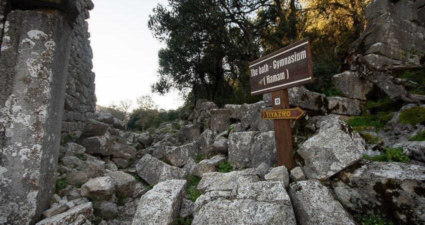 Private Antalya Termassos & Düden Waterfalls Tour