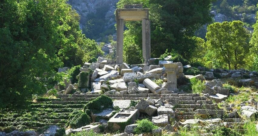 Private Antalya Termassos & Düden Waterfalls Tour